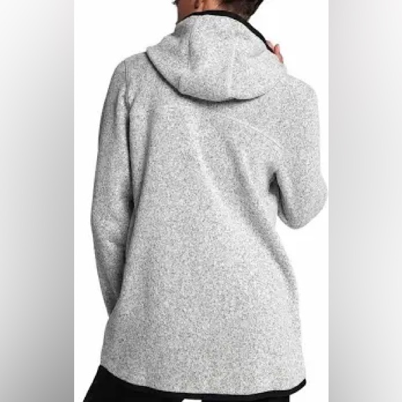 Nike Summit Hoodie in Carbon Heather - Picture 4 of 13
